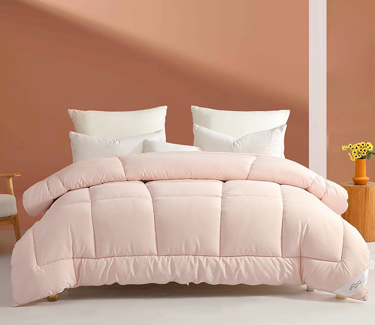 Luxury 100% Polyester Quilt Winter Comforter