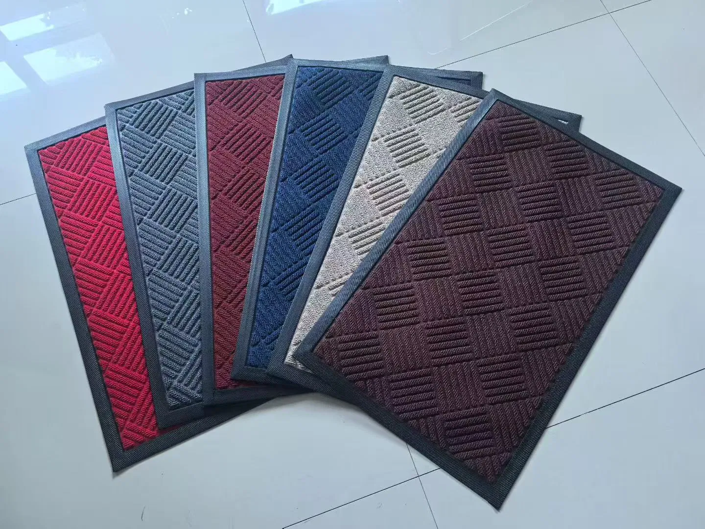 Geometric Print Fade Resistant OEM Bathroom Anti Slip Floor Mat