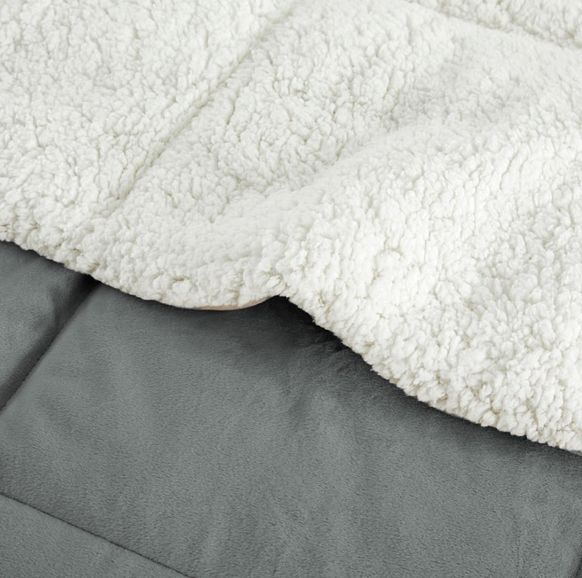 Reversible Sherpa Blanket with Minky Plush and Fuzzy Fleece Microfiber