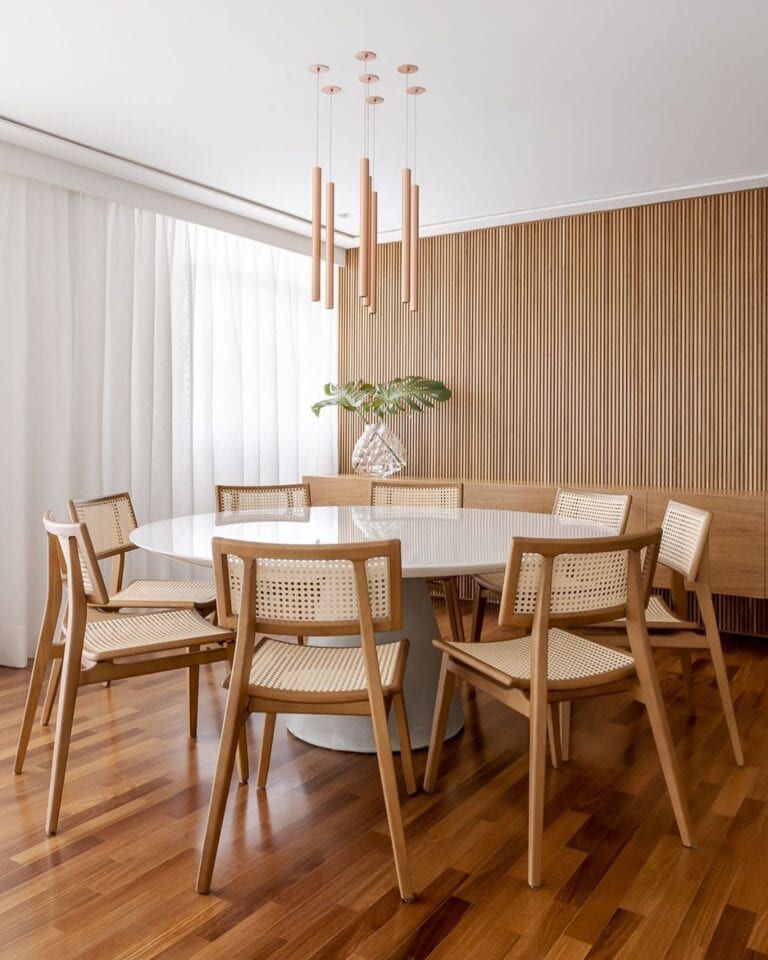 Мебель из массива дерева для гостиной столы стулья