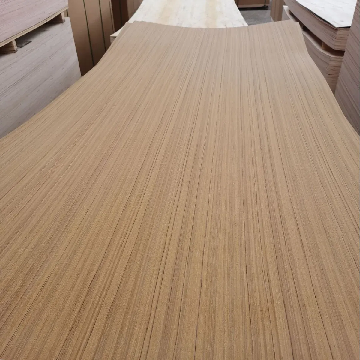 Simple Design Customized Natural Teak Wood Veneer HDF Door Skin