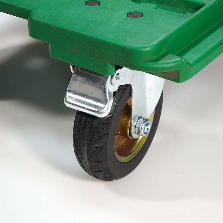 5-Inch Medium-Duty Rubber Wheels with a Non-Slip Textured Surface, Suitable for Tool Carts and Handcarts.