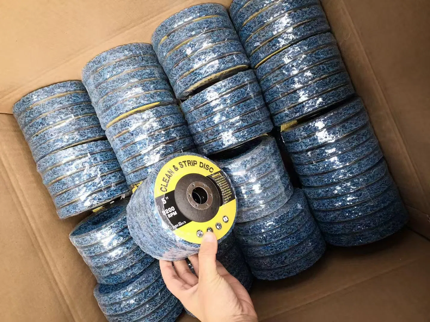 Абразивный полиленточный диск для удаления краски и ржавчины