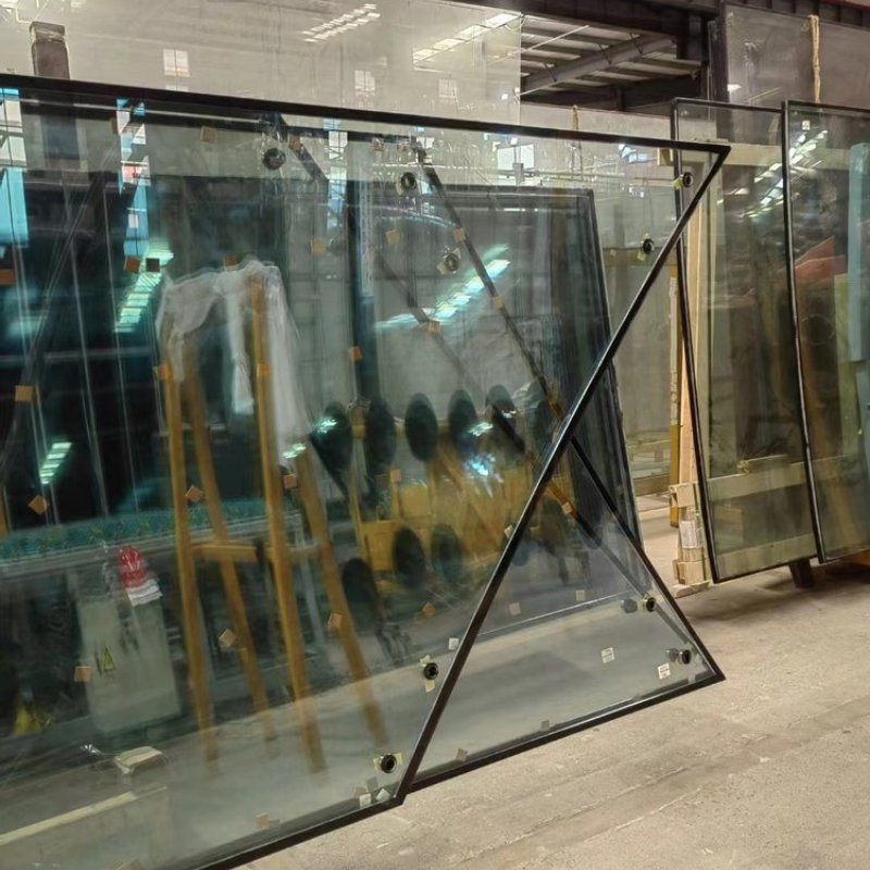 6mm Hot Bent/Curved Tempered Insulating Glass /Lamiated Glass Use for Residential Windows/ Spiral Staircases /Revolving Doors /Building Glass