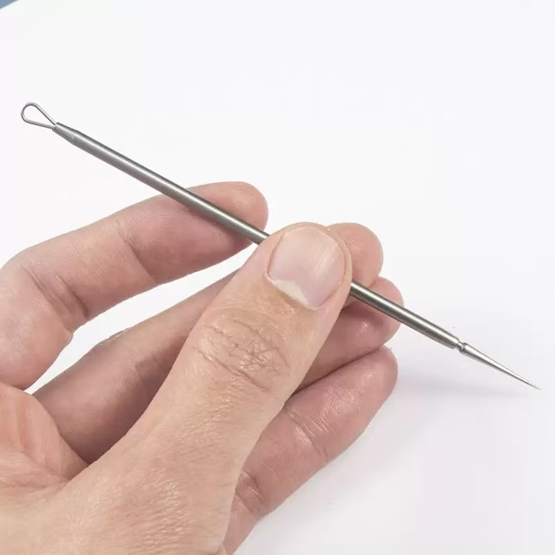Ультратонкая игла для удаления прыщей и комедонов
