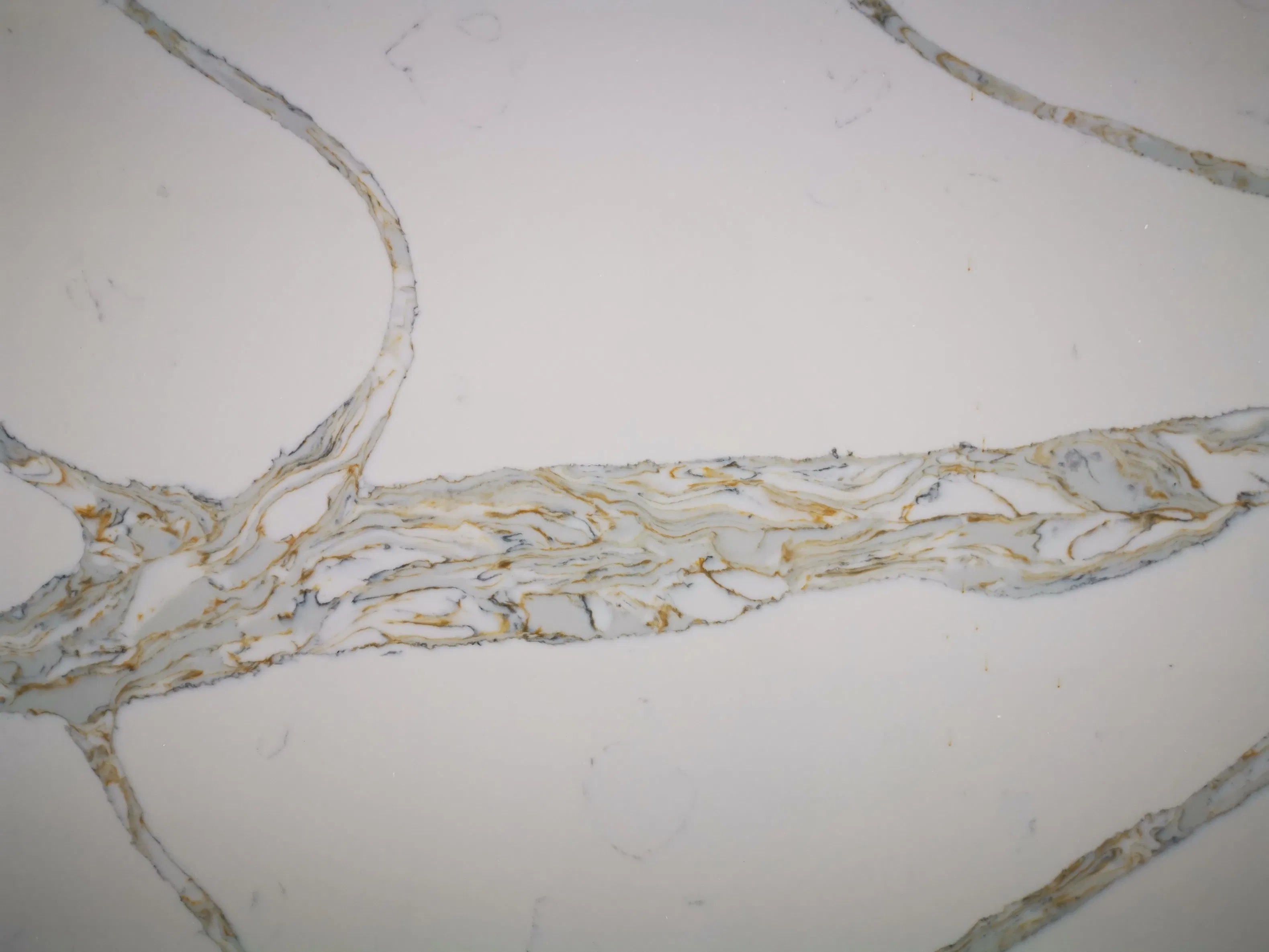 OEM Factory Acrylic Slab Quartz Stone Kitchen Top Home Decoration Construction Material Black Wihte Panda Calacatta White Quartz Slabs for Kitchen Quartz