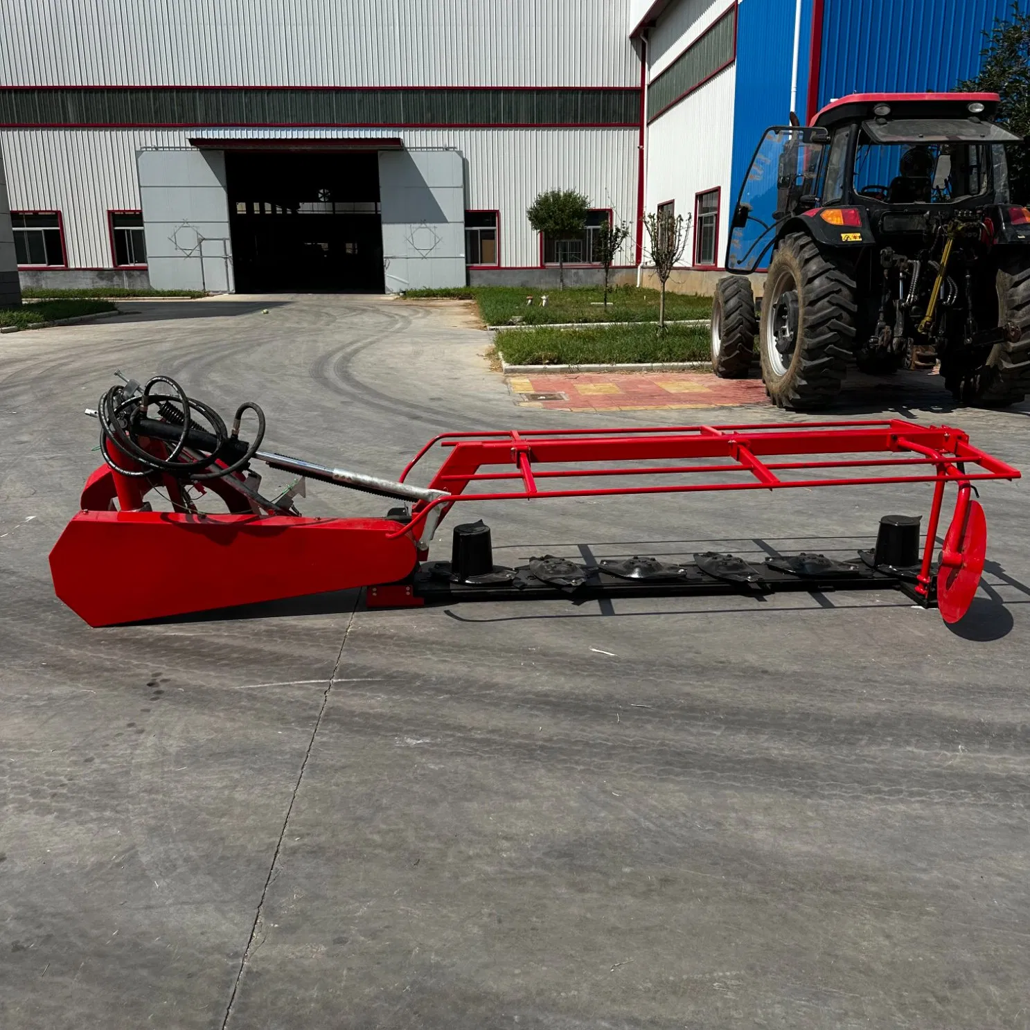 Многофункциональная роторная газонокосилка на 6 дисков