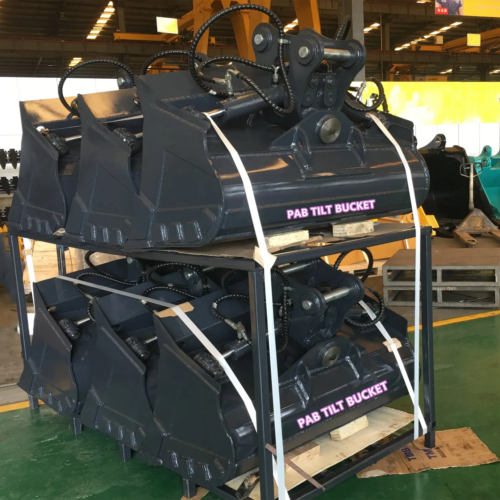 Hot Sale Tilt Bucket with 45 Degree Rotation for 8 Ton Excavator