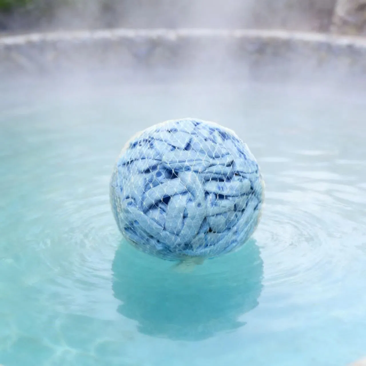 Hotel Bath SPA Balls Blue Floating Oil Absorbent Water Quality Care