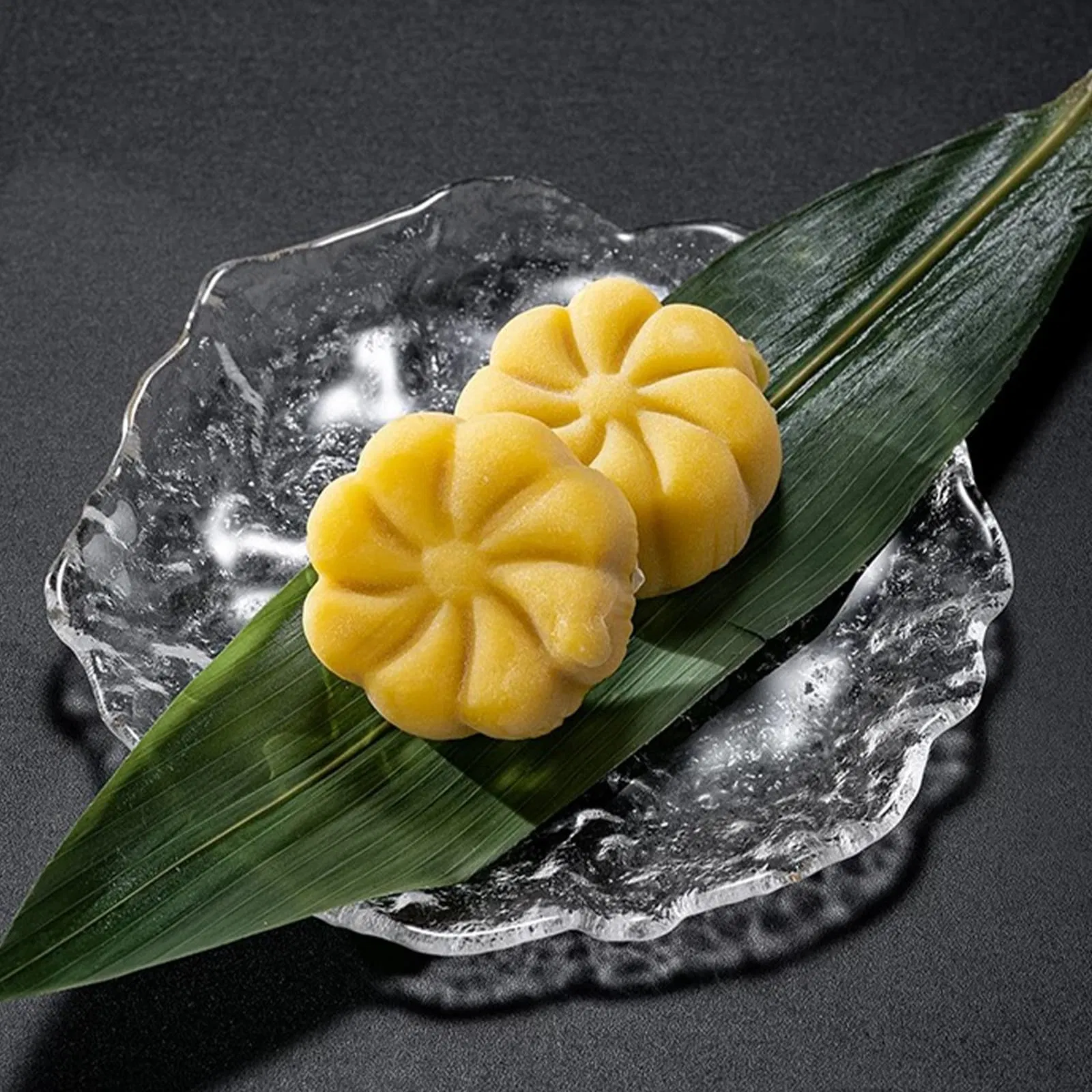 Fresh Banana Leaves for Cooking, Large Leaf Zongzi Bamboo Leaves, Banaba Leaf Sushi Decoration for Food