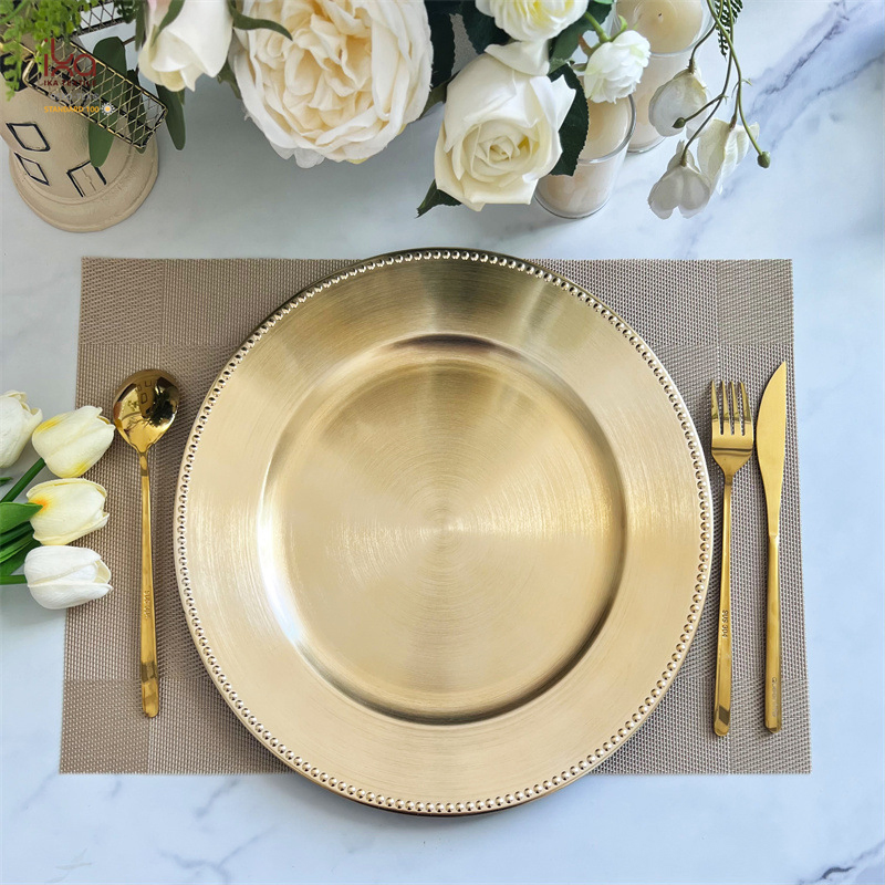 Hot Sale Acrylic Plastic Beaded Rim Round Bulk Tabletop Decorative Dinner Party 13" 100 Gold Charger Plates for Wedding