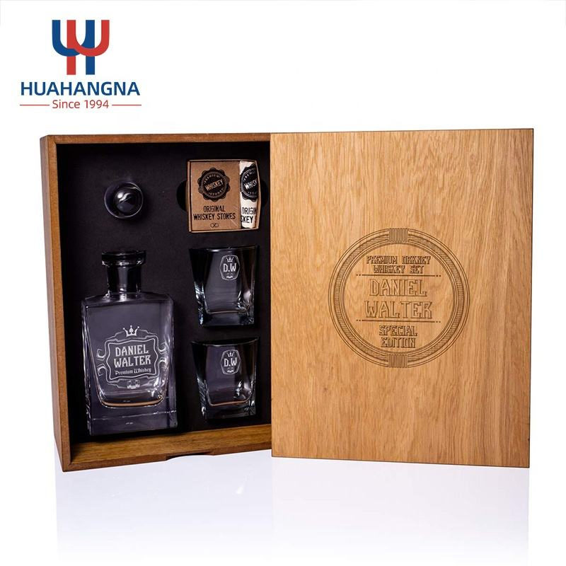 Custom Engraved Personalised Whiskey Decanter Set with Whisky Chilling Stones and Rock Glasses in Wooden Storage Box
