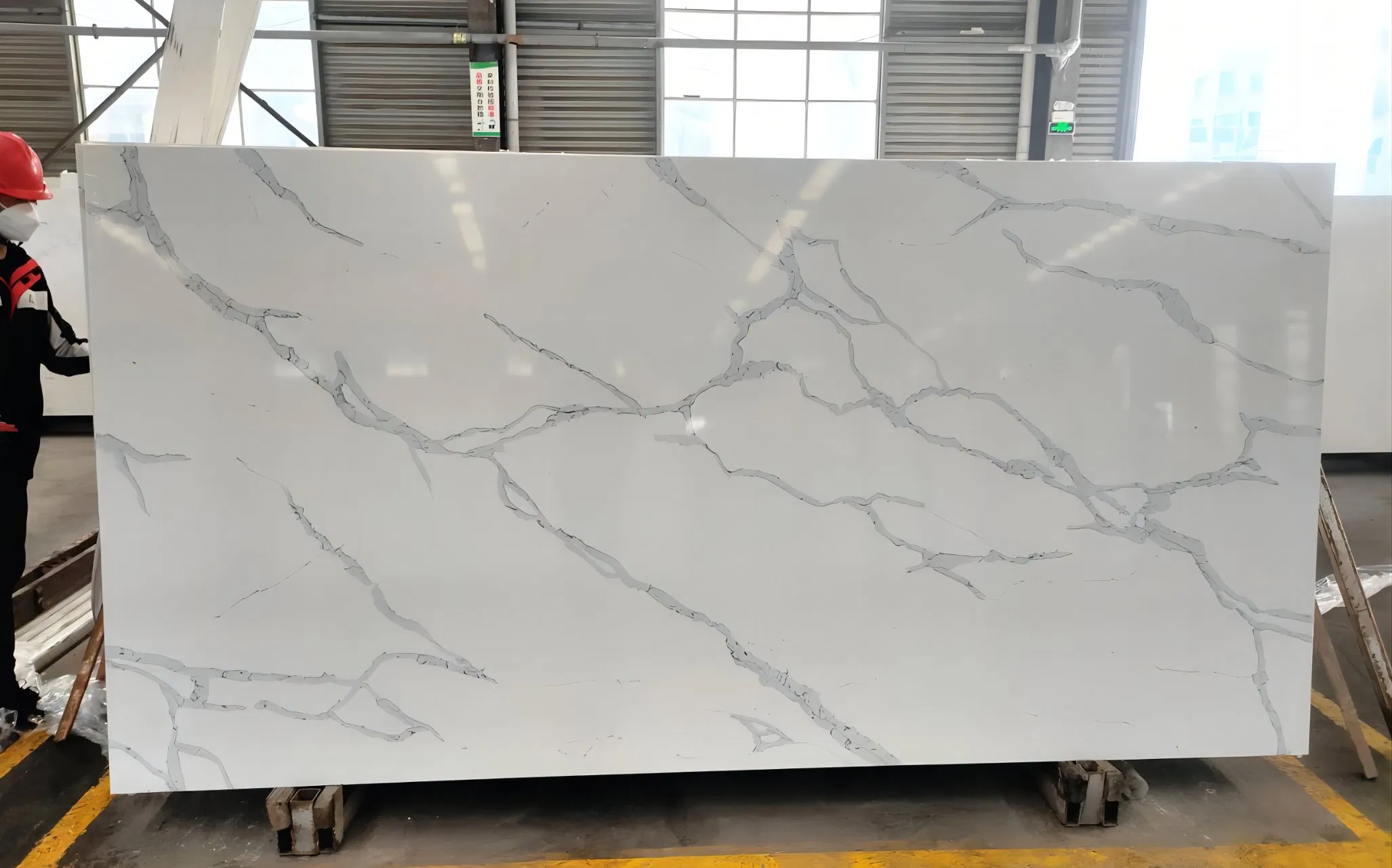 Quartz Stone Slabs for Kitchen Countertop OEM/ODM (Calacatta/Carrara/Solid colors/etc.)