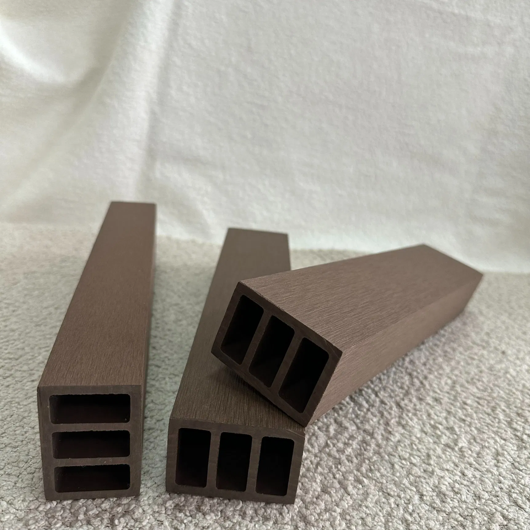 Everyday Grade WPC Louver Blade 60mm Span 42mm Projection Consistent Performance Material