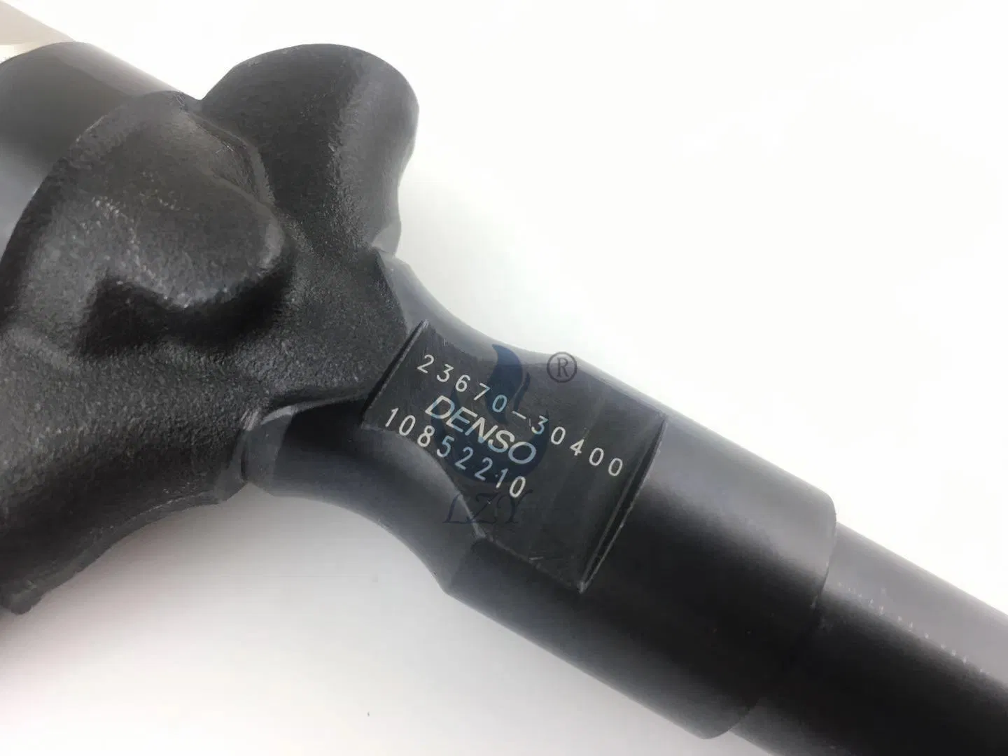 Common Rail Injector 23670-30400 / 39365 / 295050-0460