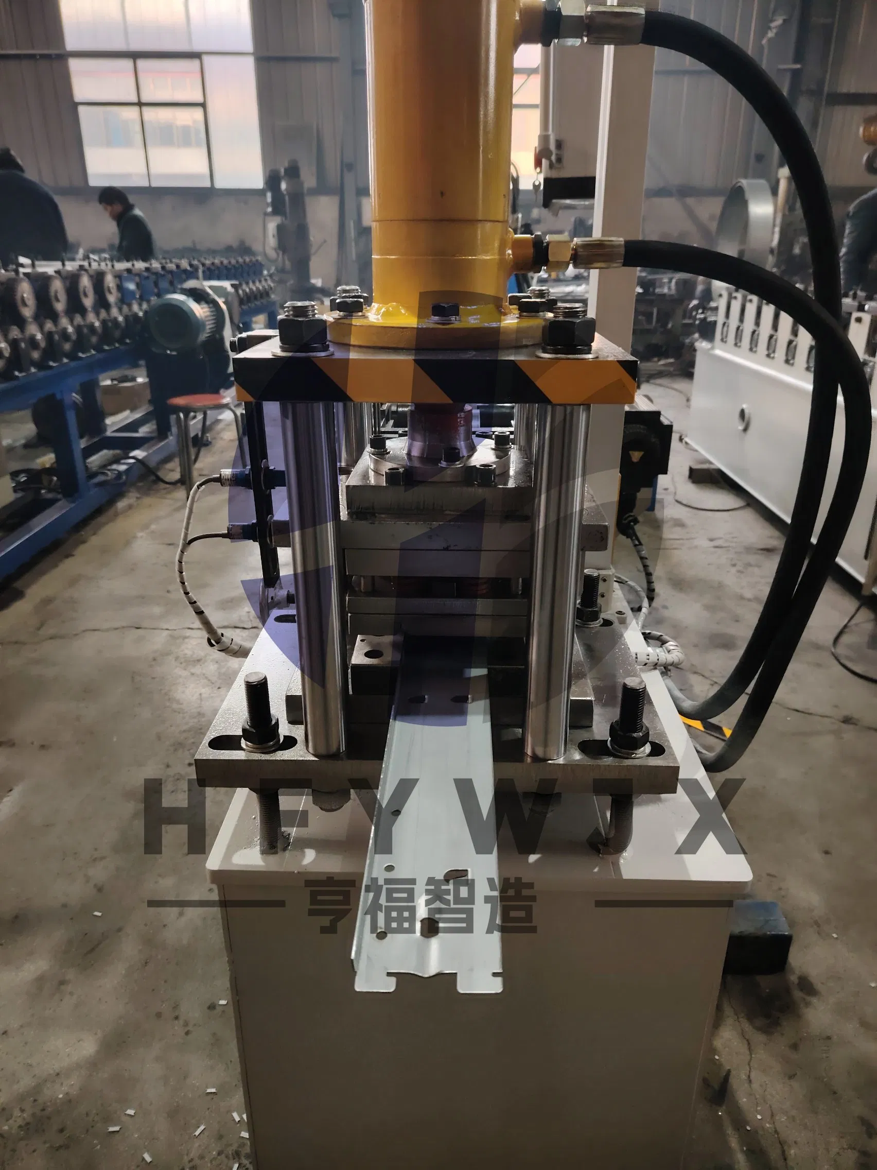 Metal Stud and Track Baffle Ceiling Aluminum Light Steel Keel Machine Equipment