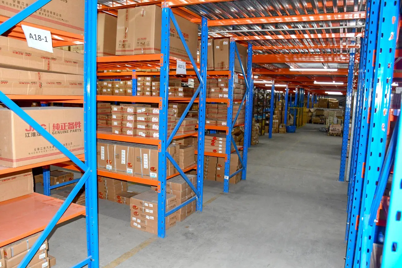 JMC Truck Spare Parts Taillight Assembly 377310002