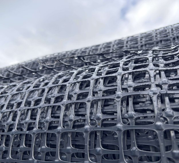 High-Strength Geosynthetics Soil Stabilizer 50kN to 200kN Biaxial Geogrid for Soil Reinforcement