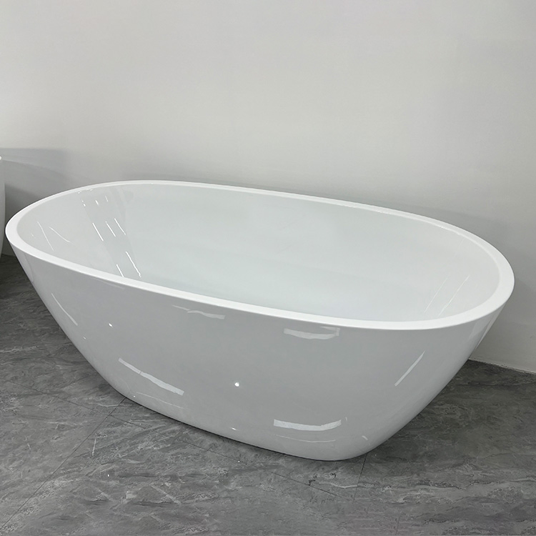 Акриловая ванна белая отдельностоящая