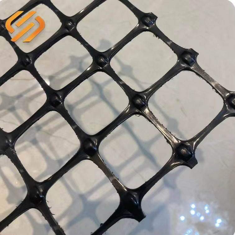 China Geomalla 40kN Grid Mesh PP Plastic Biaxial Geogrid for Road Reinforcement
