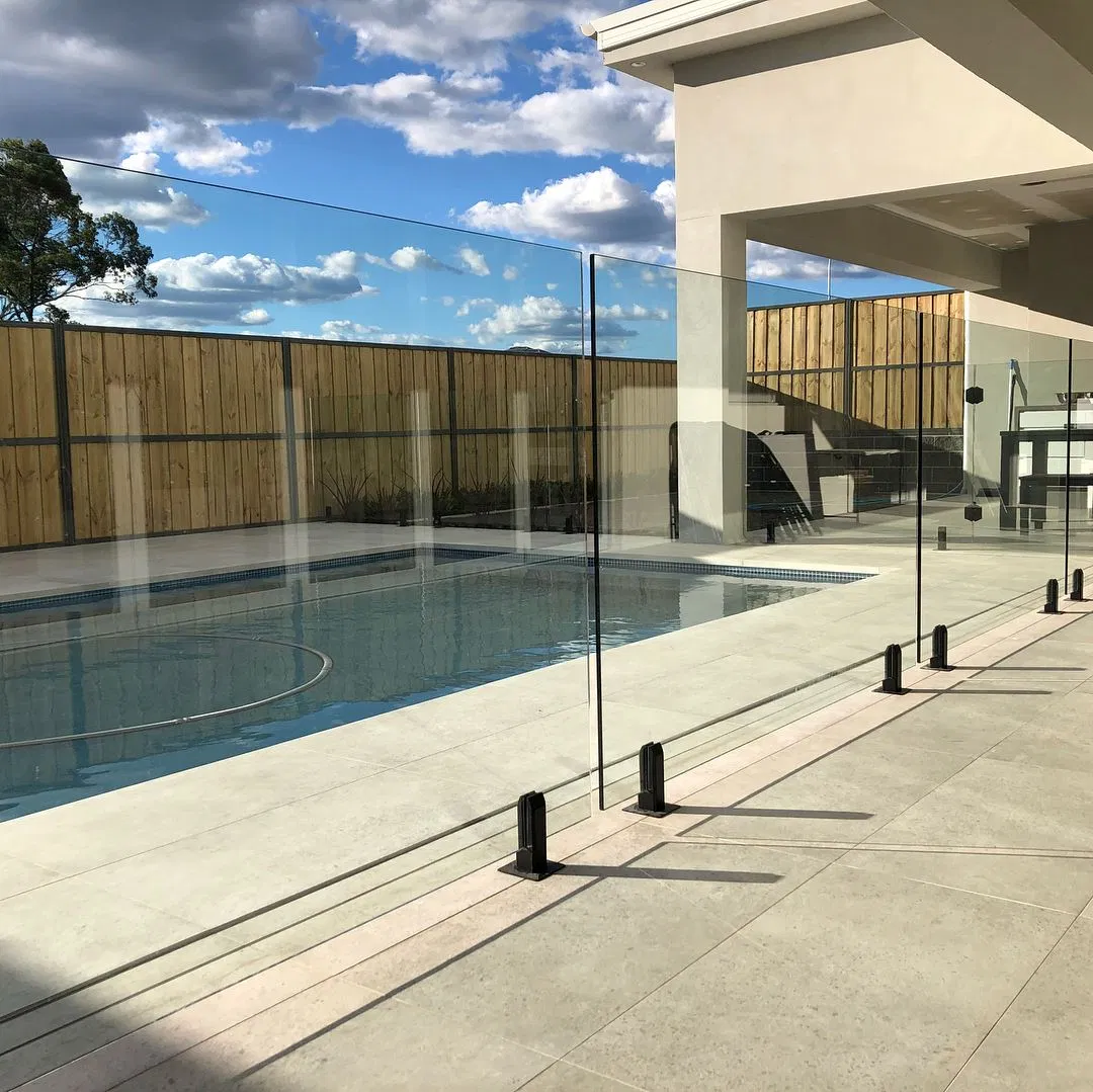 Fully Frameless 316 Round Square Base Plate Stainless Steel Balustrade Glass Pool Fence Spigot