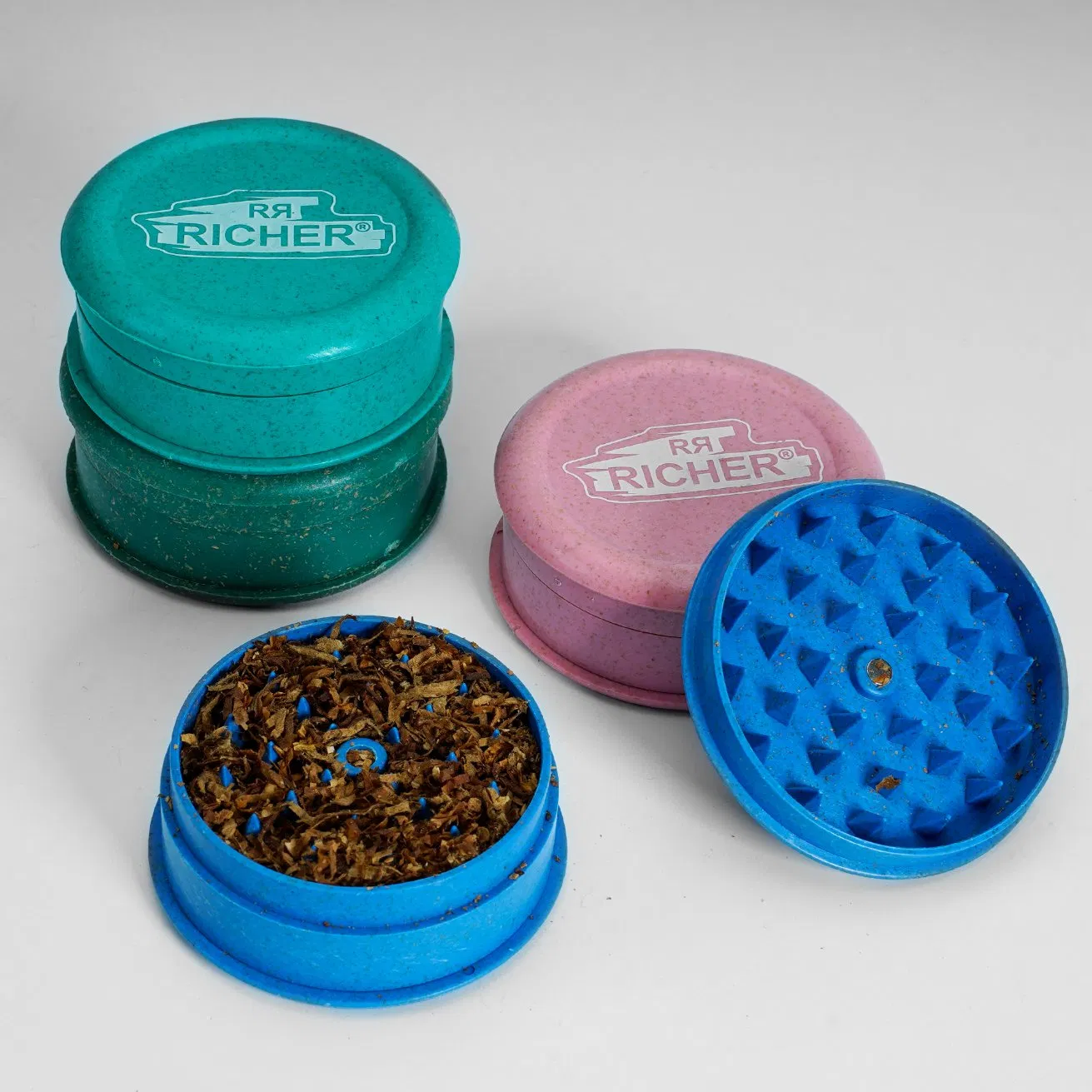 Premium Herb Grinder with Sharp Teeth for Smooth and Efficient Grinding