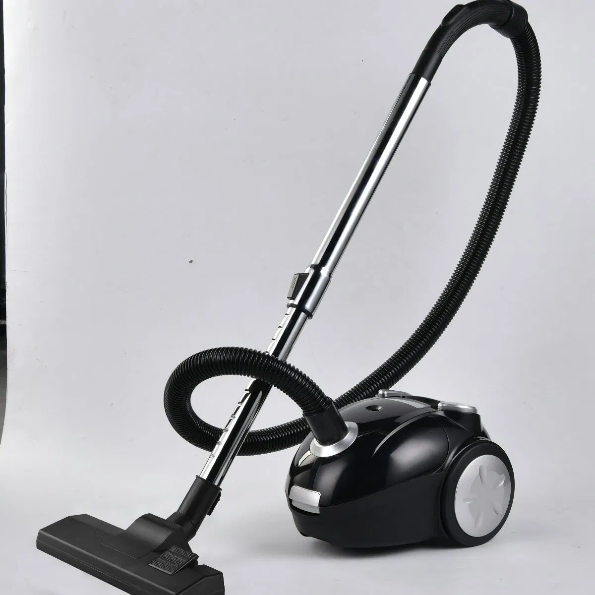 Professional Bagged Vacuum Cleaner with Quiet Operation
