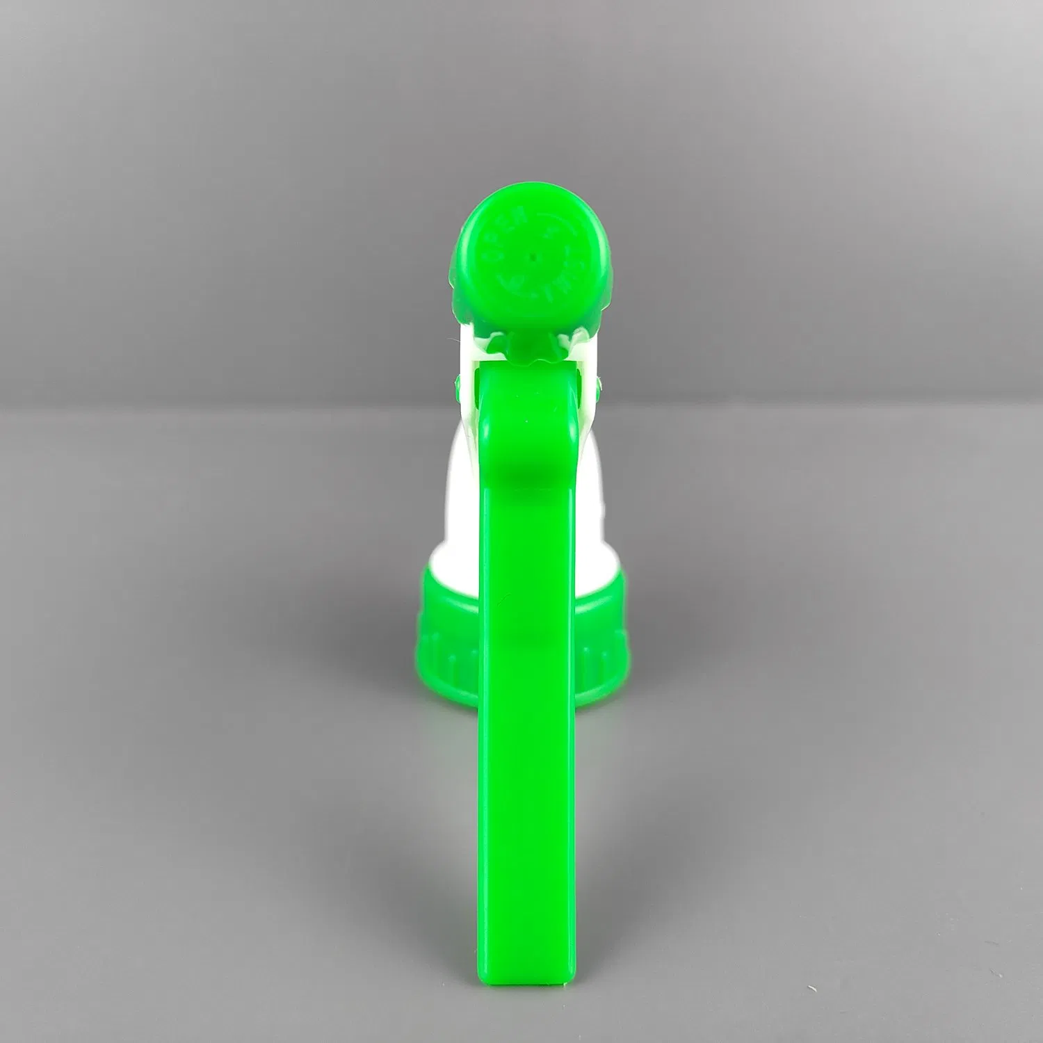 Direct Plant Good Dispenser a Trigger Sprayer for Hair Salon with Competitive Price