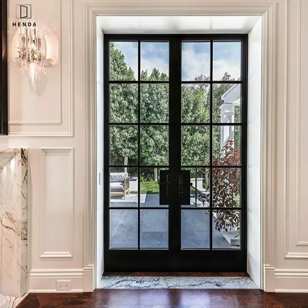 Стальная входная дверь с коваными элементами и стеклом