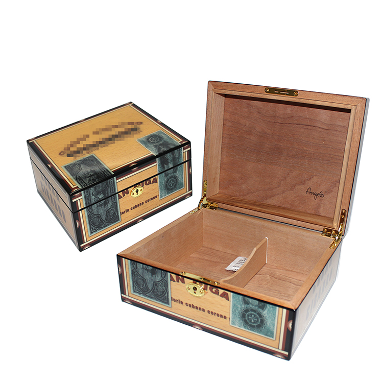 Custom Spanish Cedar Wood Cigar Humidor