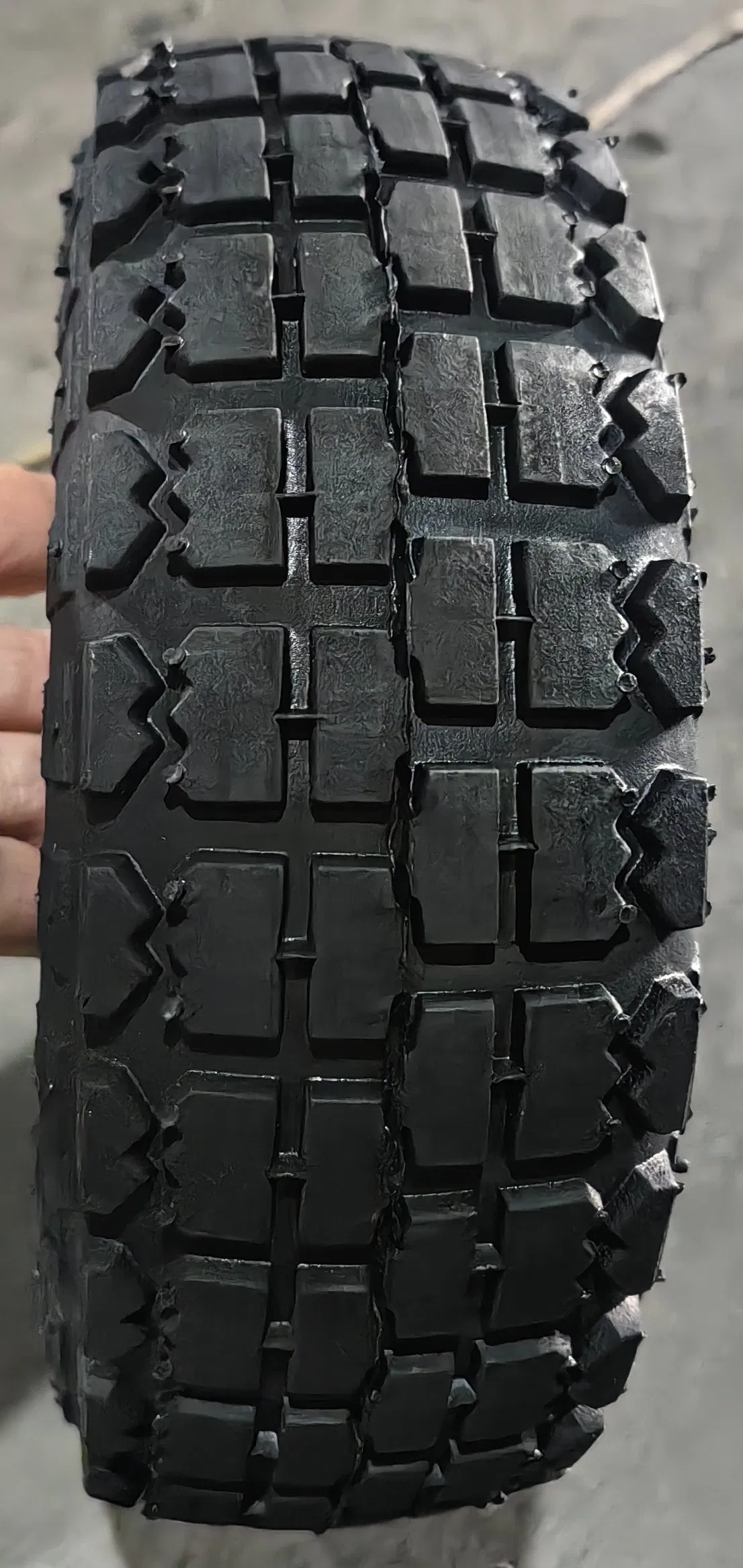 10 Inch 3.00-4 10 X 4.10 / 3.50 - 4 Small Pneumatic Rubber Wheel Tyre for Lawn Mower Lawn Tire Outer Tires