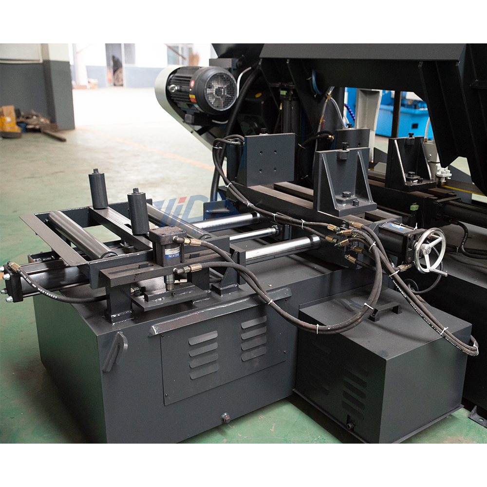 Ленточная пила по металлу с ЧПУ GHS4250