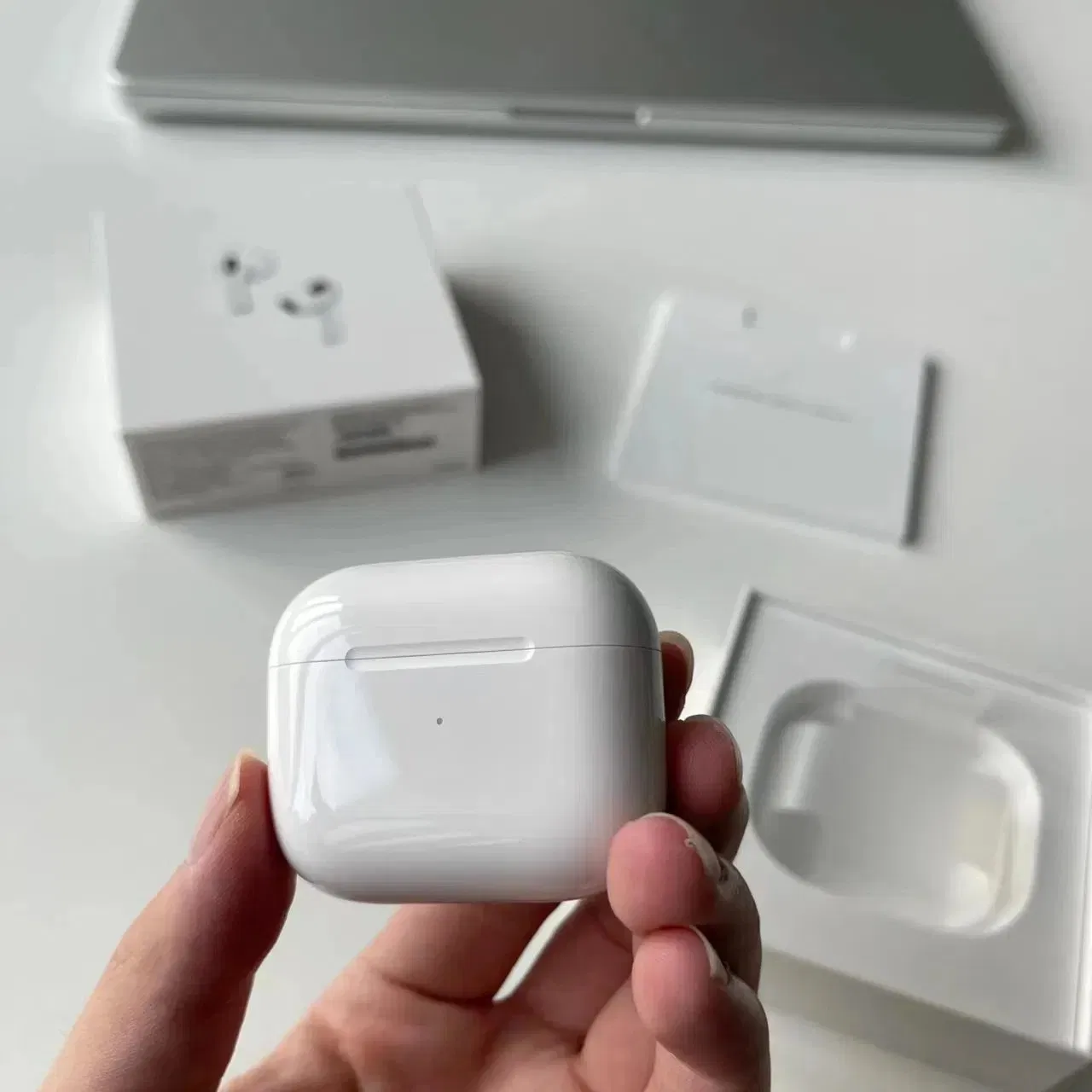 Беспроводные наушники с шумоподавлением Air Pods PRO