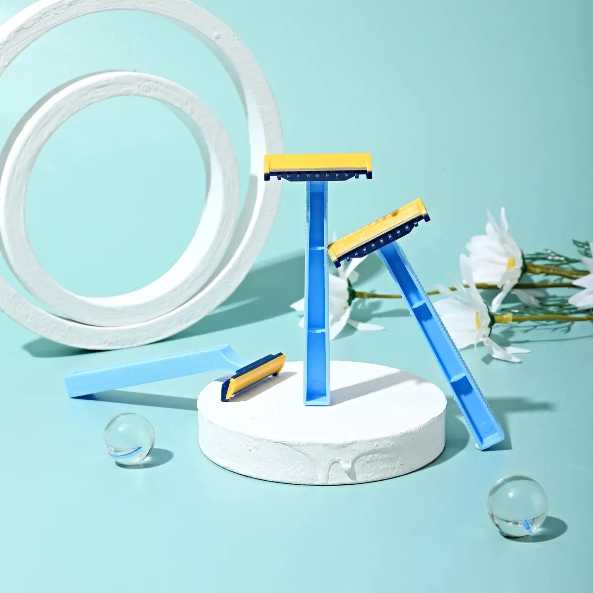 Premium Single Blade Safety Razor for Hotels and Spas