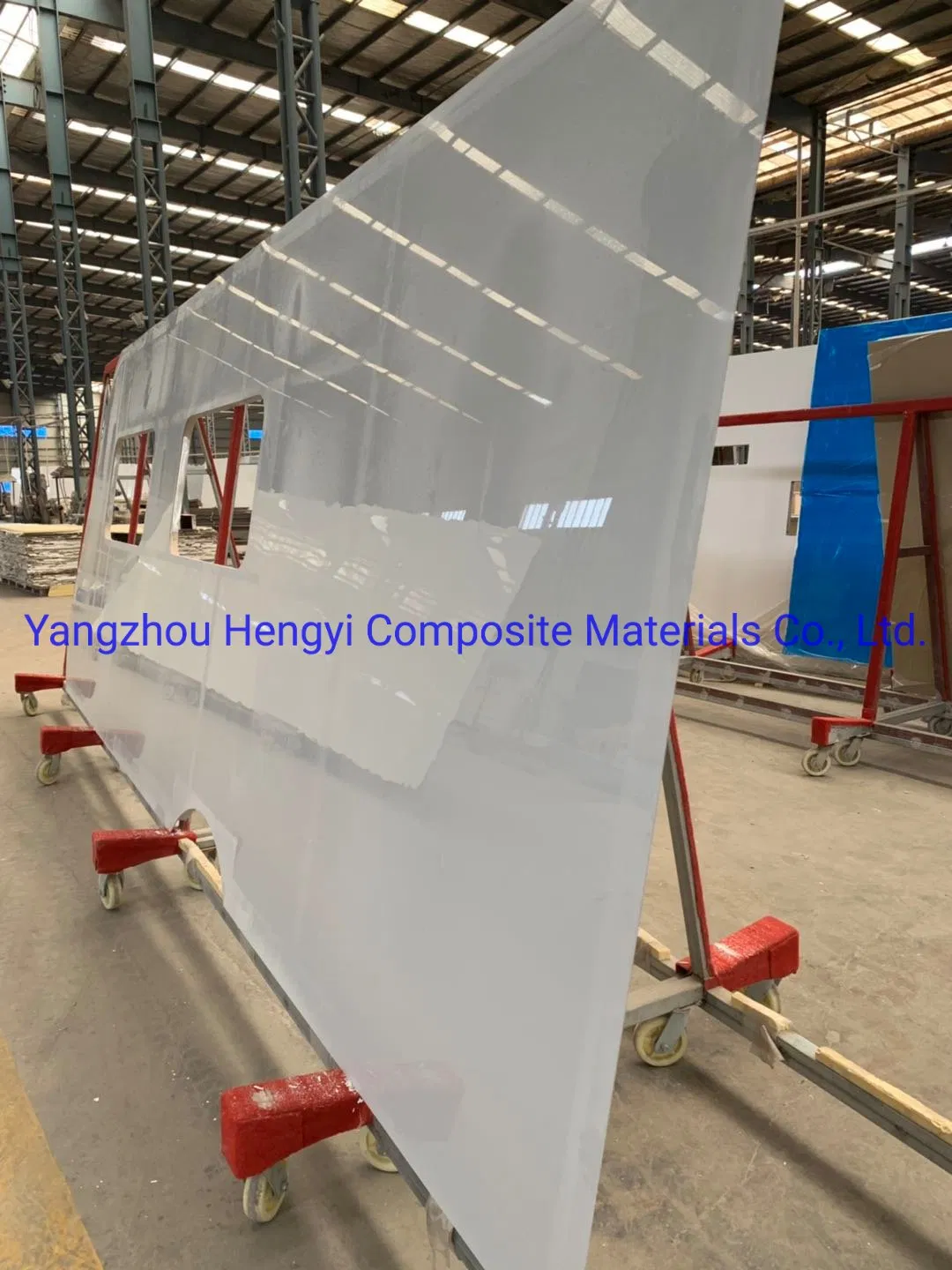 Light Weight Fiberglass Composite Panels for Mobile Workshop