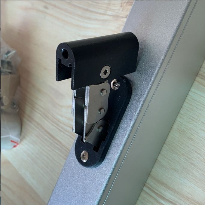 Modern Double Chain Opener for Skylight Greenhouse Window Steel Chain with Screw Installation for Building Greenhouse