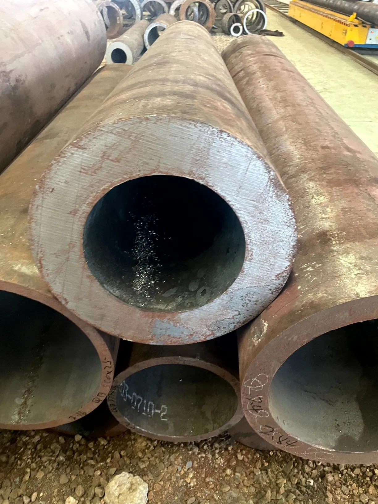 Non - Magnetic, Anti - Vibration, Energy - Saving, Anti - Microbial Seamless Square Steel Pipe for Oil Storage Tanks