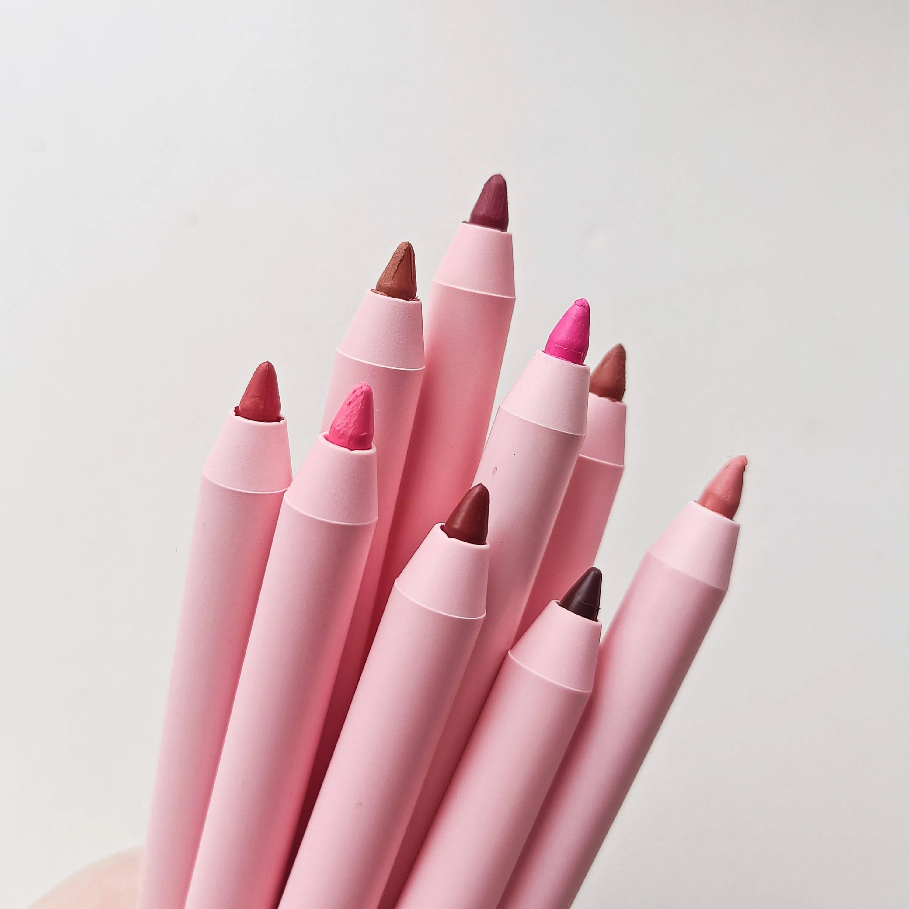 Lip Liner Twist Pencil Creamy Retractable Matte Lip Liner Waterproof Lip Pencil