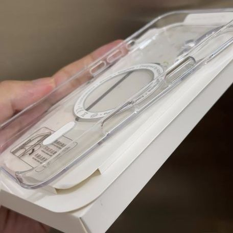 1: 1 Magsafe Magnetic Clear Transparancy Phone Case