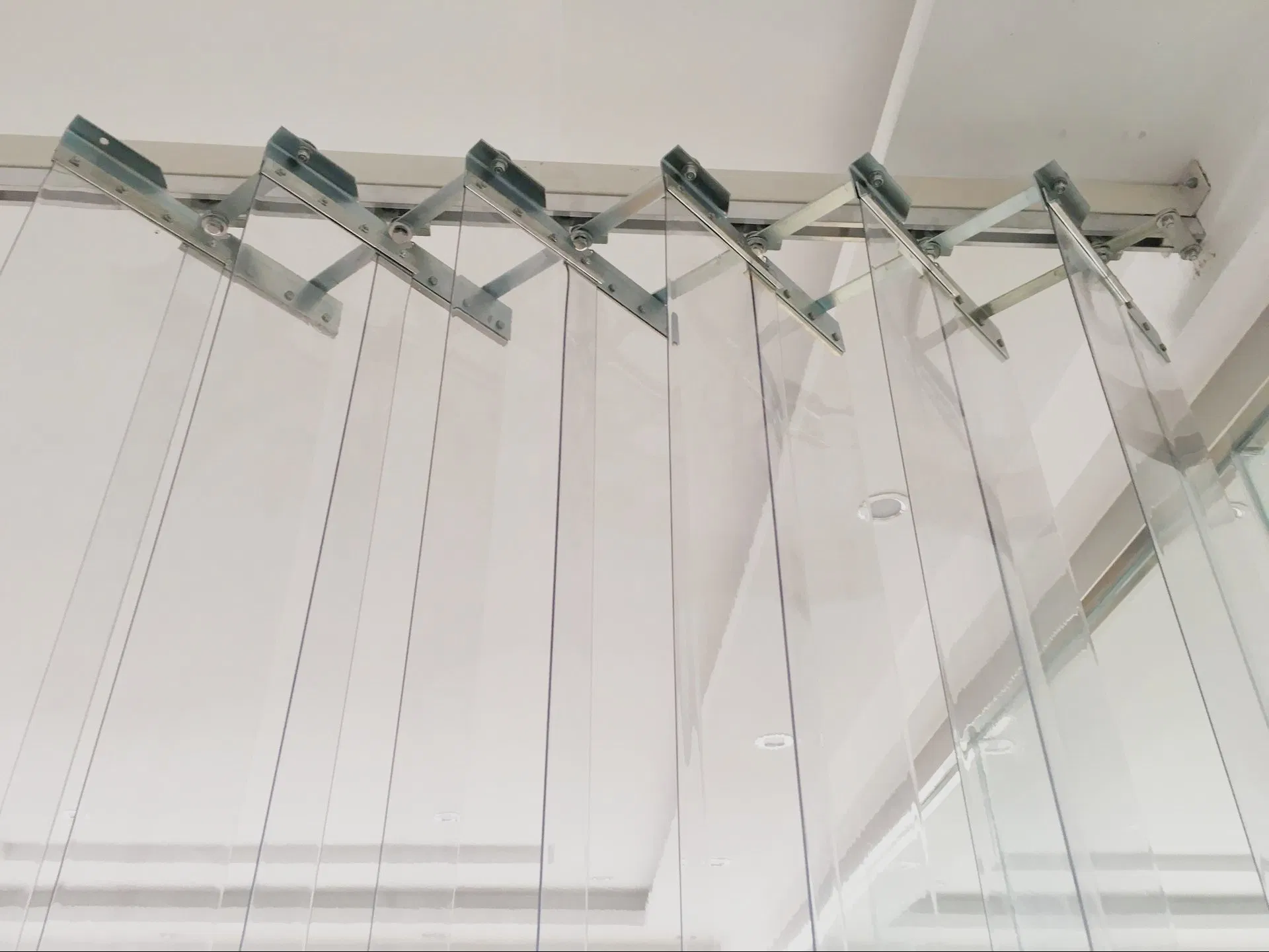 Factory Anti-Static PVC Vinyl Curtains 2mm Thickness Custom Cutting Moulding Processing Service Plastic Sheet PVC Curtain Rail