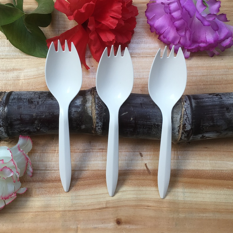 Eco-Friendly Disposable Plastic Forks for Food