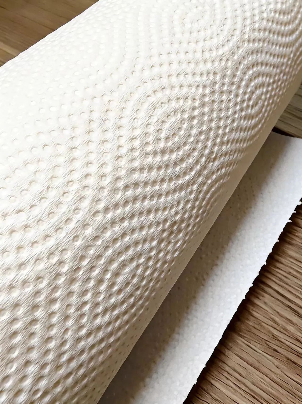 Ultra Thick Kitchen Paper Roll for Heavy Du