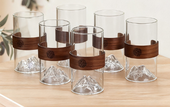 Heat-Resistant Glass Mountain View Cup with Bamboo Ring Design
