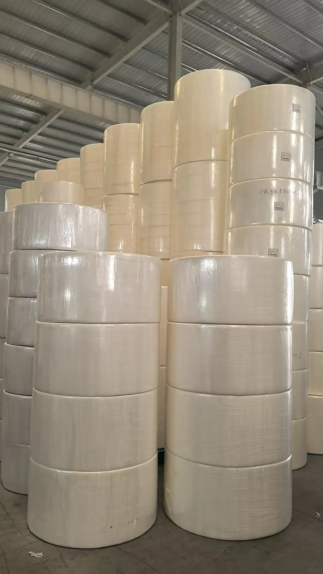 OEM Bamboo Pulp White and Unbleached Jumbo Roll Raw Material