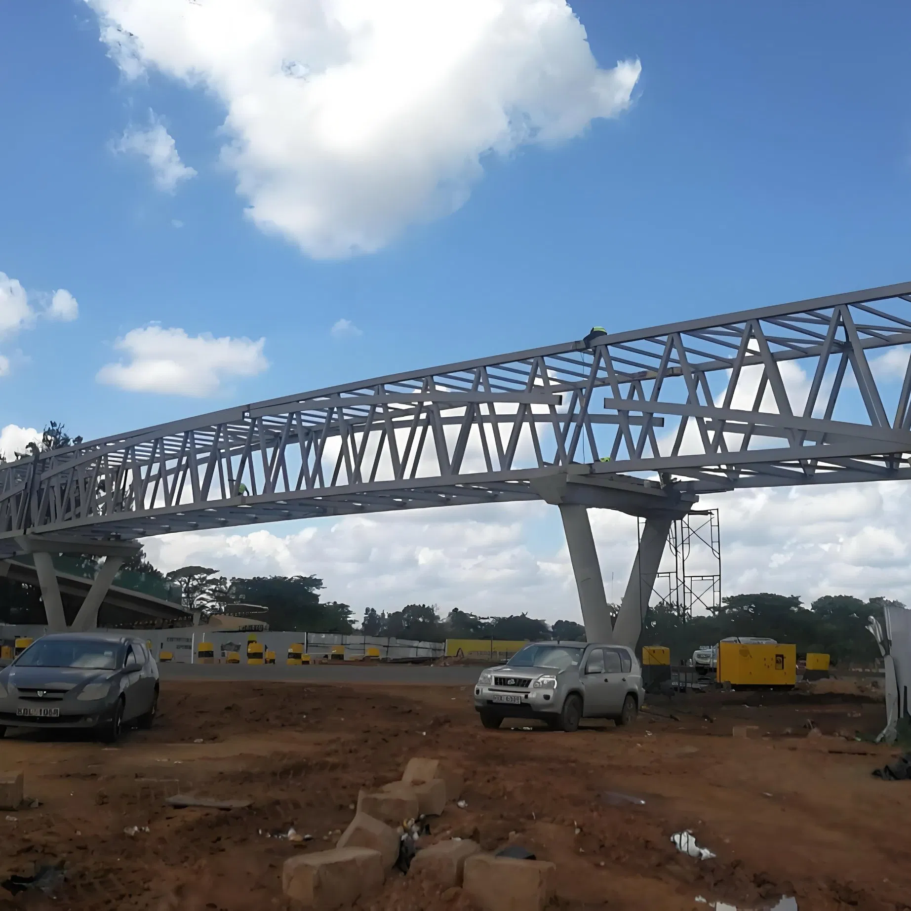 Durable Heavy Steel Structure Bridge for Pedestrian and Vehicle Access