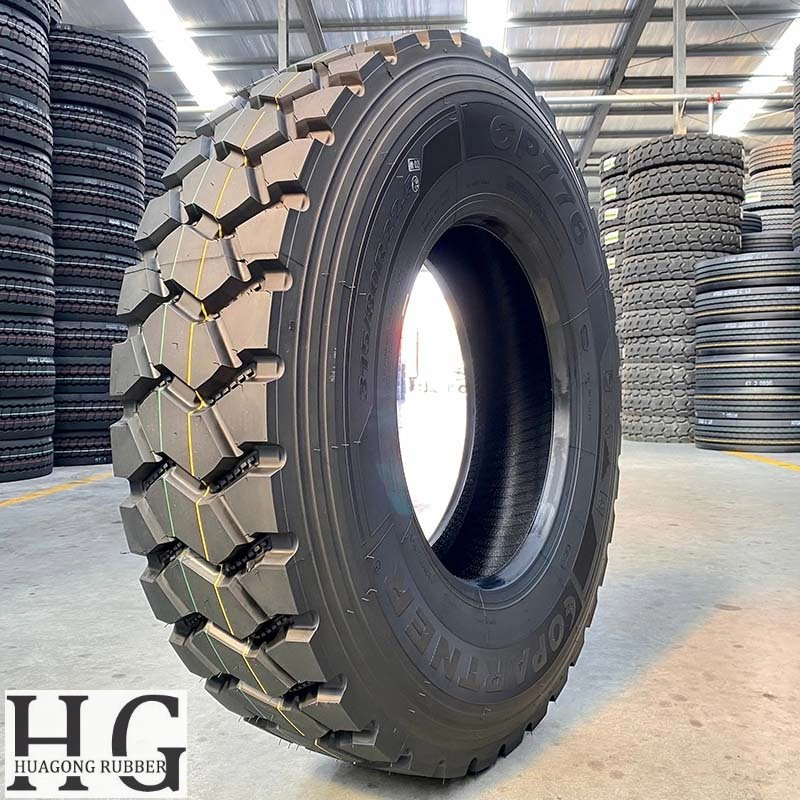 TBR Heavy Duty Light Truck Tire 11R22.5 11R24.5 295/75R22.5