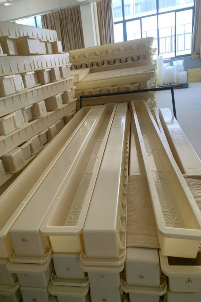 Environmentally Friendly and Recyclable Best-Selling Metal Post Mold