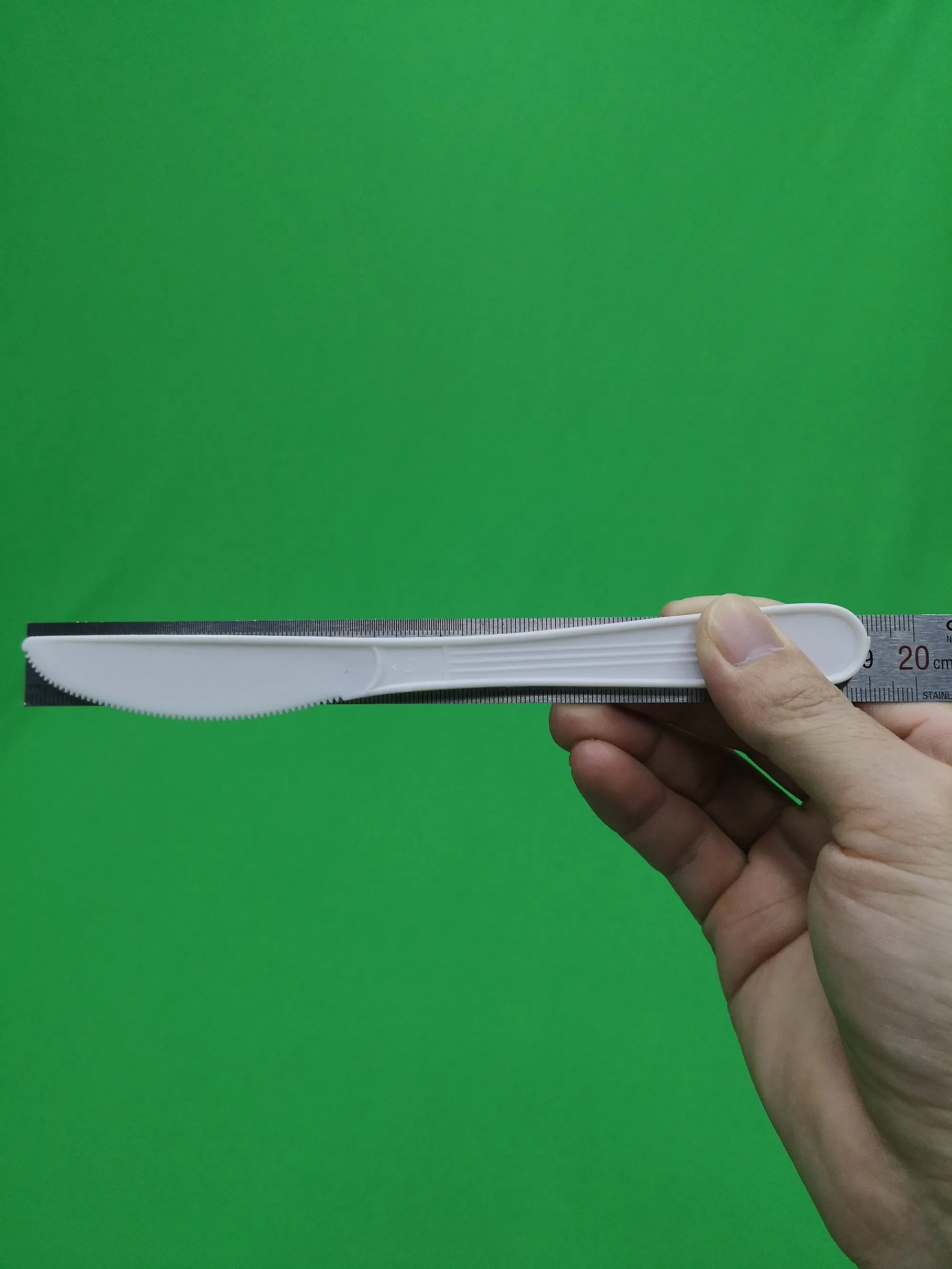 6 Grams 185mm Disposable White Polypropylene Knife