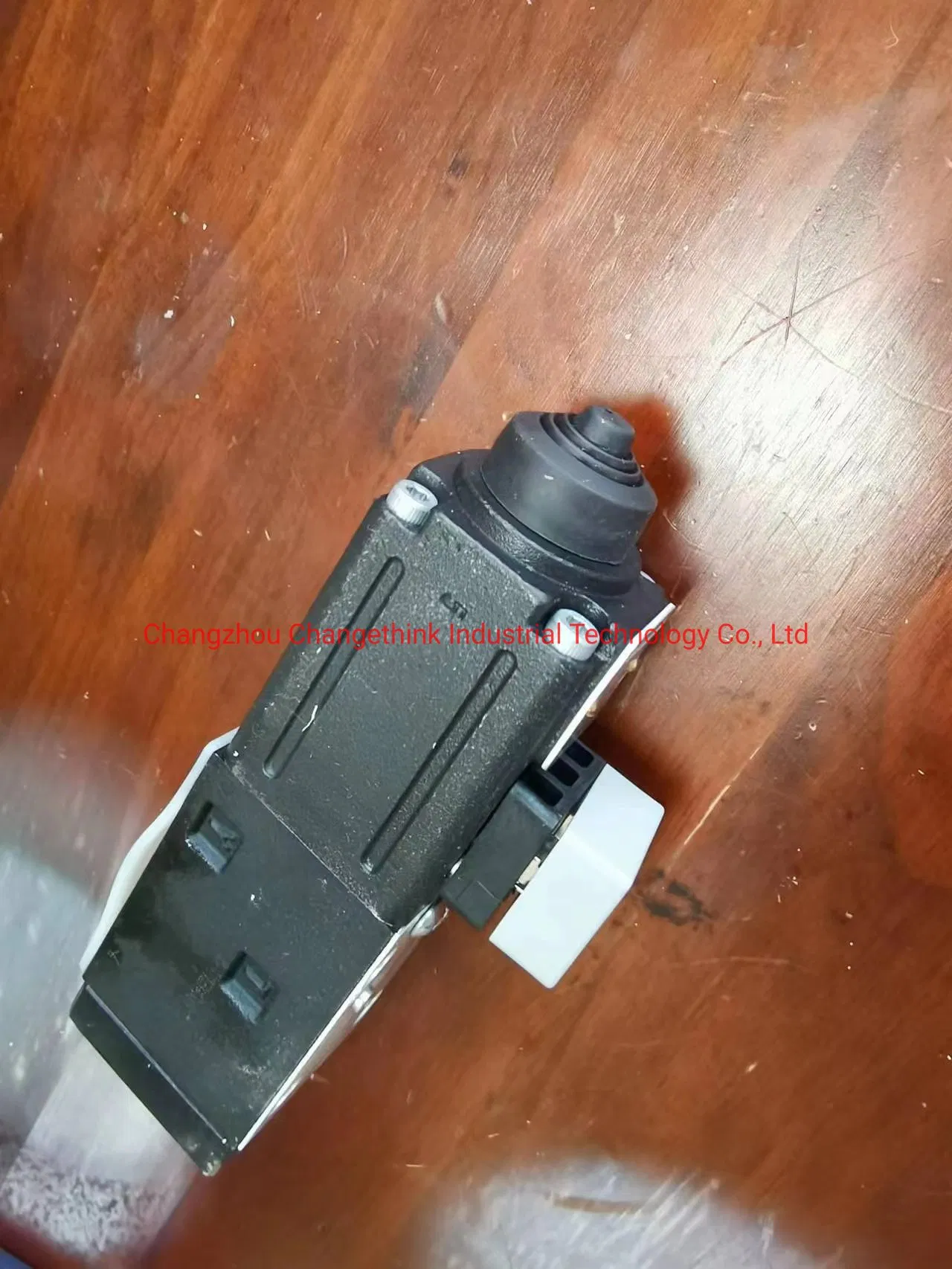 Гидравлический пилотный клапан Atos для ТПА