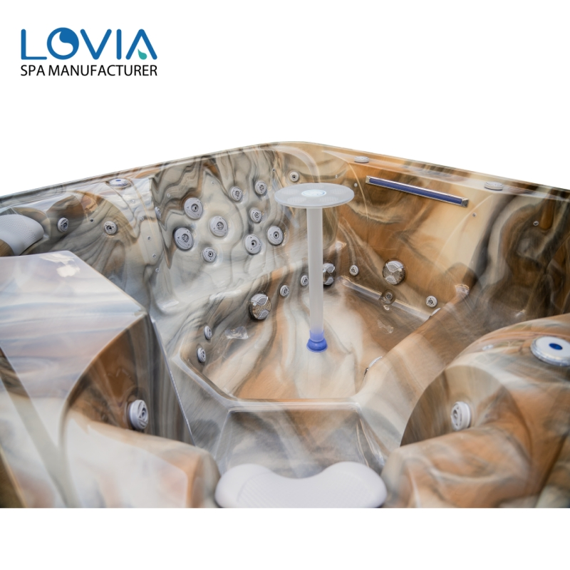 Гидромассажная ванна Balboa на 6 человек с Wi-Fi